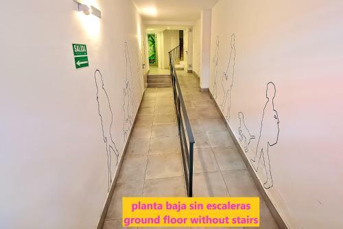 Plaza Herrer�a Central Apartments With Balconies