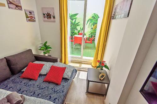 Plaza Herrer�a Central Apartments With Balconies