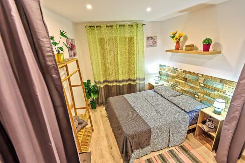 Plaza Herrer�a Central Apartments With Balconies