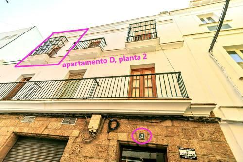 Plaza Herrer�a Central Apartments With Balconies