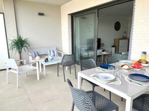 3 Bed Apartment 4 Min Walk To Arenal Beach, Javea