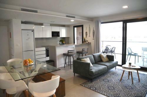 3 Bed Apartment 4 Min Walk To Arenal Beach, Javea