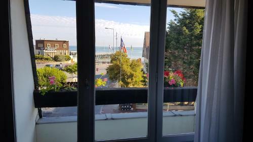 Hotel H�tel De Paris