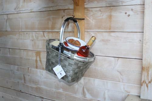 Hotel Les Cabanes Dans Les Bois