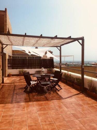 Apartamento Wonderful Penthouse By The Sea