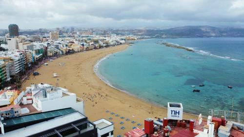 Apartamento Triple Interior Studio. Wifi, 1 Minute Walk From Las Canteras Beach