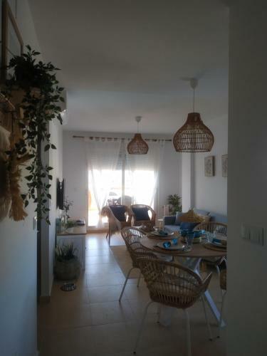 Fabuloso Apartamento Costero Con Piscina