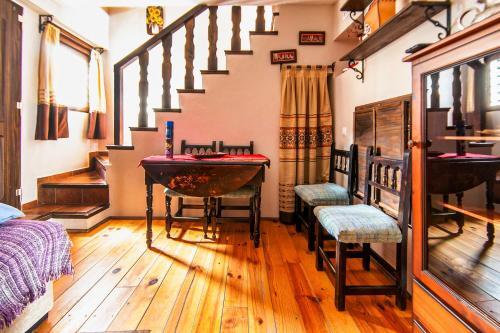 Cozy House For 4 With Patio In La Matea