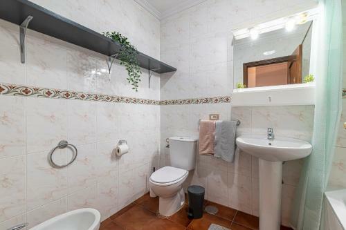 Apartamento Sun Holidays Home, Well Located Cristianos