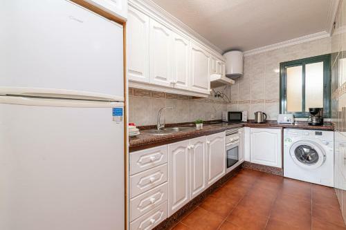 Apartamento Sun Holidays Home, Well Located Cristianos