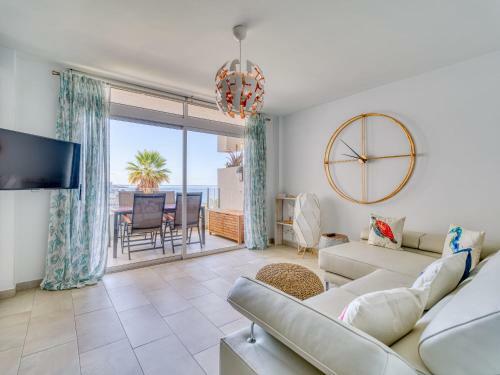 Apartamento Beautiful Ocean Views - 100m From Beach - Balcony & Pool