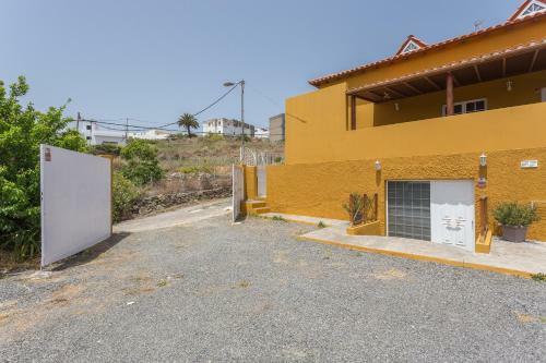 Apartamento Flatguest La Montaneta Moya 1
