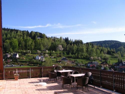 Hotel Sch�ne Aussicht