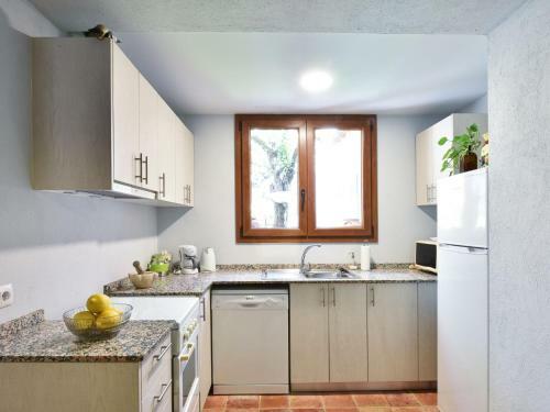Rustic Town House From The 19th Century In Palafrugell
