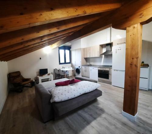 Apartamento Precioso �tico A 10 Minutos de Comillas