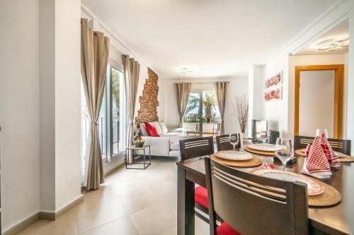 Stylish One Bed Apartment With Nice Golf Course Views Hole 18 - Ao923lt
