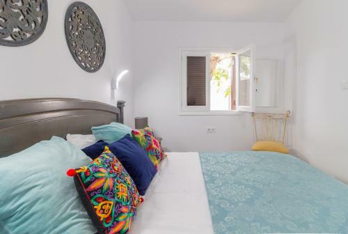 Flatguest - Manoly Da Costa