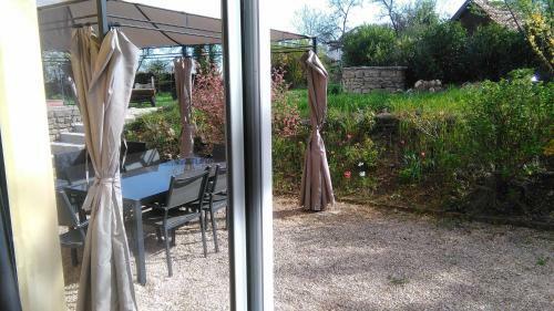 Hostal Datcha Bourguignonne