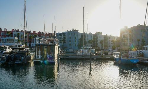 La Maison Bateau Sotogrande