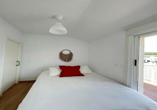 Apartamento Rojo, Precioso �tico En Ribeira
