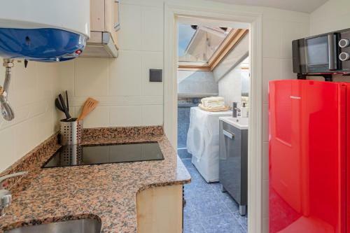 Apartamento Buhardilla de Dise�o En Pleno Centro de Santander
