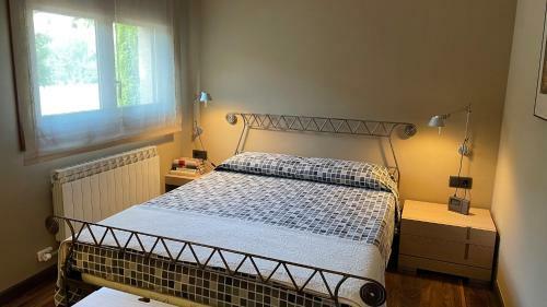 Hostal Room In Chalet - Cozy Private House With Pool, Bb