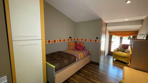 Hostal Room In Chalet - Cozy Private House With Pool, Bb