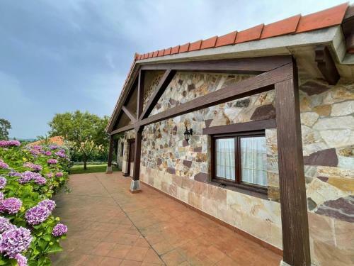 Precioso Chalet Con Jard�n En Somo