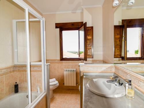 Precioso Chalet Con Jard�n En Somo
