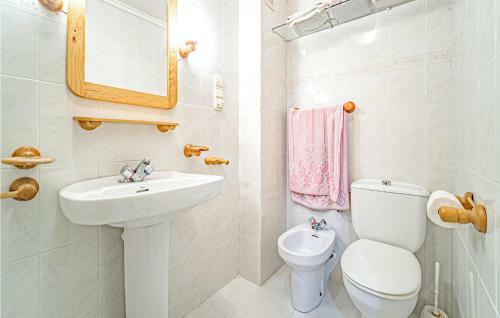 Awesome Apartment In Sueca With Wifi And 3 Bedrooms