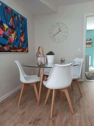 Apartamento A Pie de Playa, Parking Privado, Reci�n Reformado