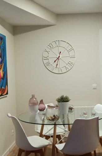 Apartamento A Pie de Playa, Parking Privado, Reci�n Reformado