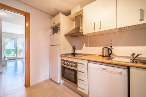 Garden Apartment With Hot Tub - Er2104lt