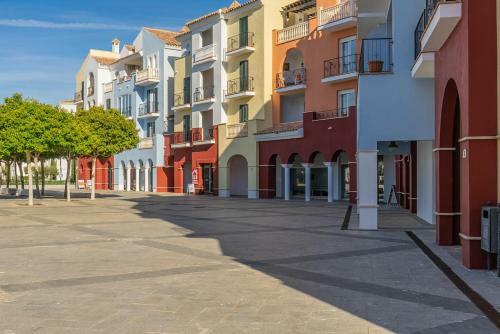 Spacious Villa - Dn32lt