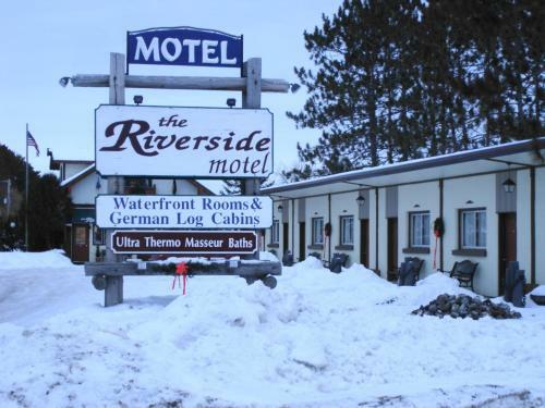 Riverside Motel