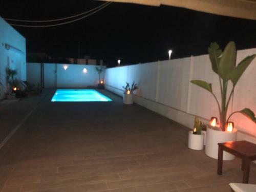 Villa Luxury House With Pool, Near The Beach
