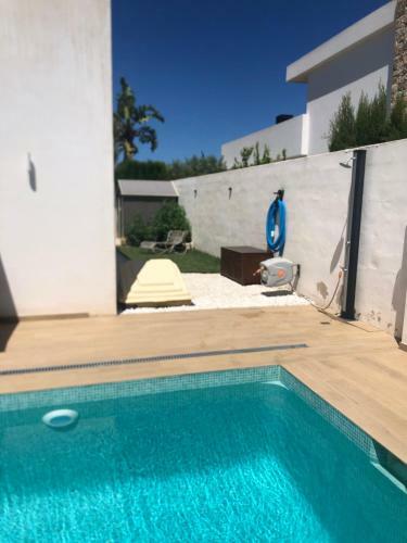Villa Luxury House With Pool, Near The Beach