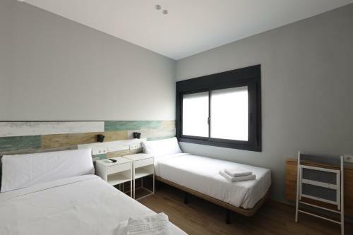 Hostal Hey Rooms