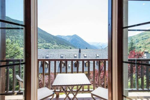Luderna - Apartamento Con Terraza Mirador Salardu