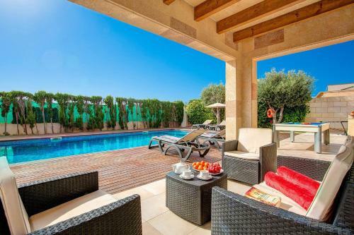 Villa Serena Forcat By Villa Plus