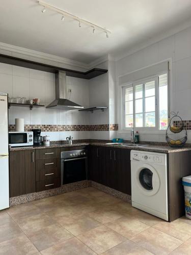 Apartamento Lovely Appartament 100mts From The Sea