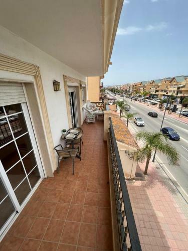 Apartamento Lovely Appartament 100mts From The Sea
