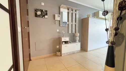 Moderno Apartamento En Residencial Con Piscina