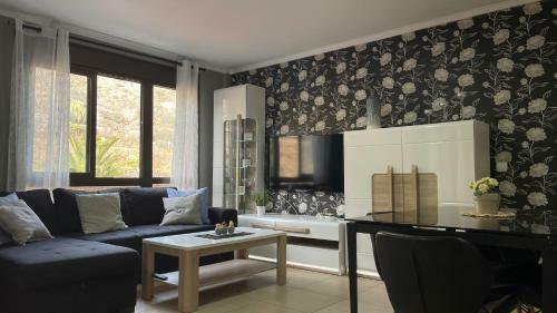 Moderno Apartamento En Residencial Con Piscina