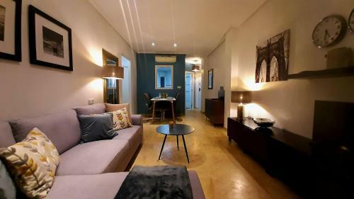 2 Bed South Seafront Apartment