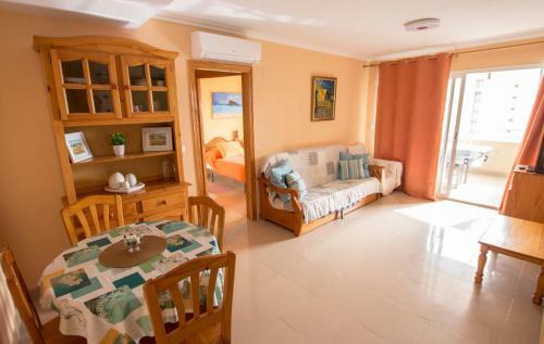 Bonito Apartamento Cerca de La Playa, Planta Alta.