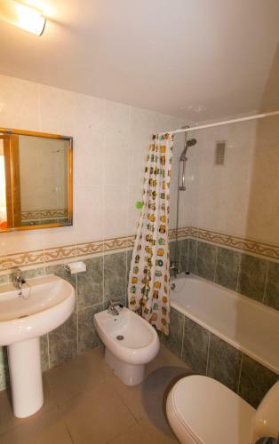 Bonito Apartamento Cerca de La Playa, Planta Alta.