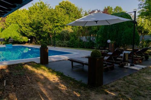 Villa: Piscina, Barbecue, Palestra, Saune, Karaoke