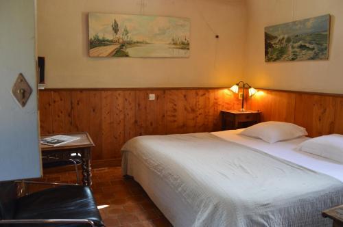 Hostal La Grange De Coat�lan