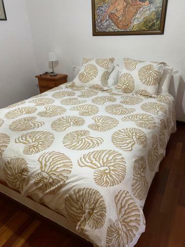Casa En Mog�n